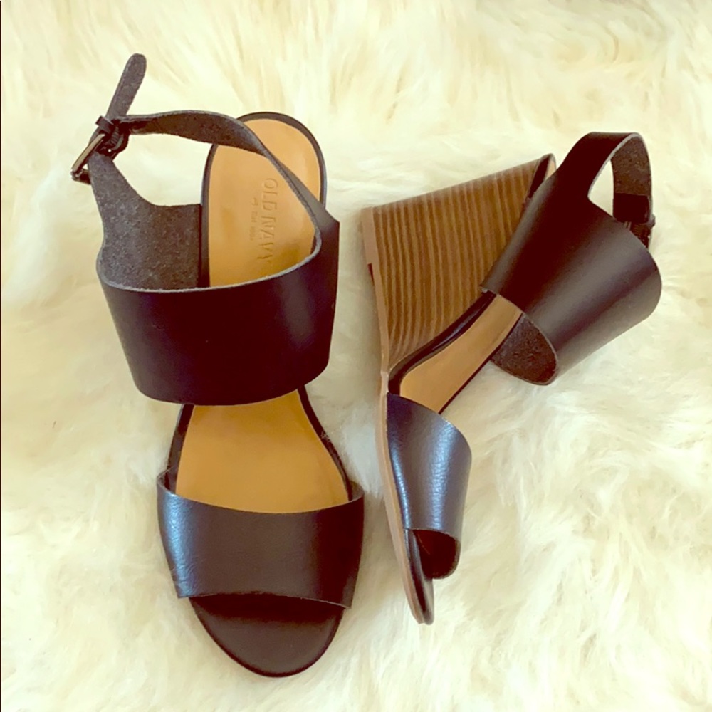 Old Navy Slingback Open Toe Wedge Sandal